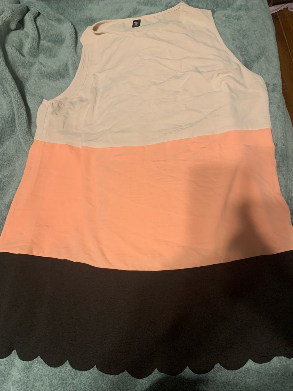 Colorblock Scallop-Trim Tank dress - White, Peach & Black